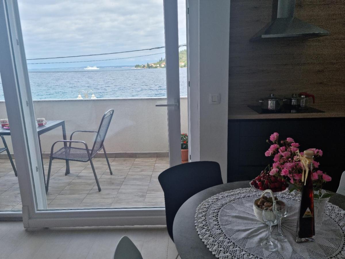 Kamena Kuca Pandorovica Apartment กาลี ภายนอก รูปภาพ